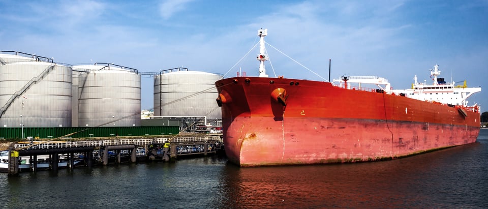 Crude-oil-tanker