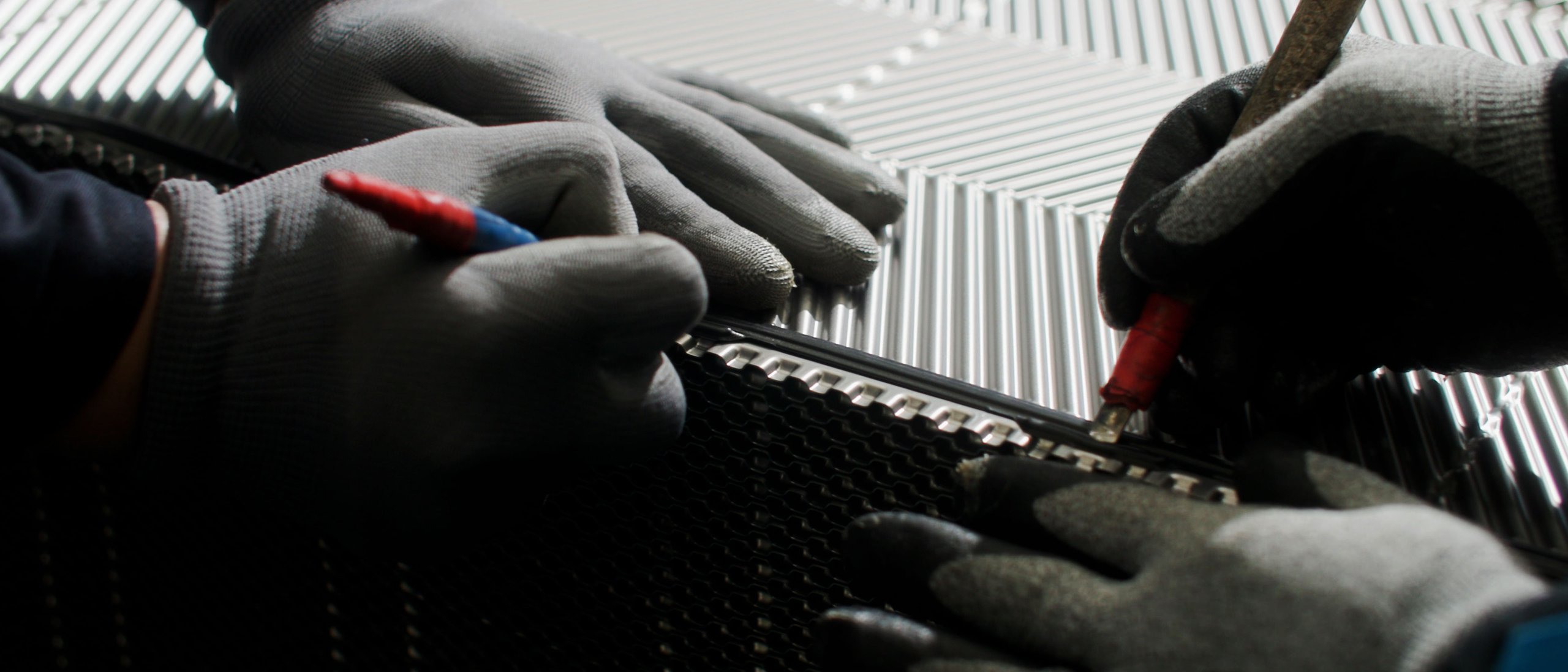 LHE-Service-gluing-gasket